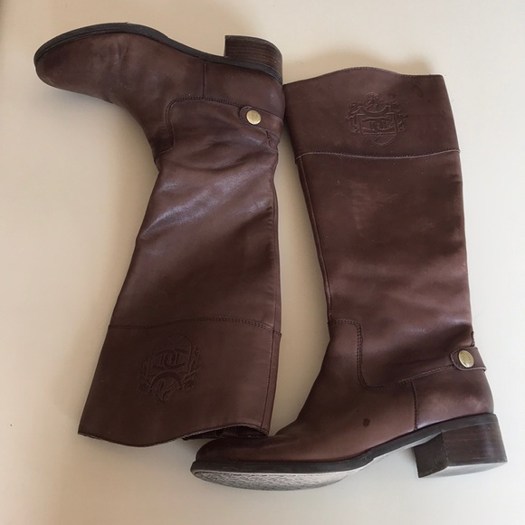 etienne aigner boots new